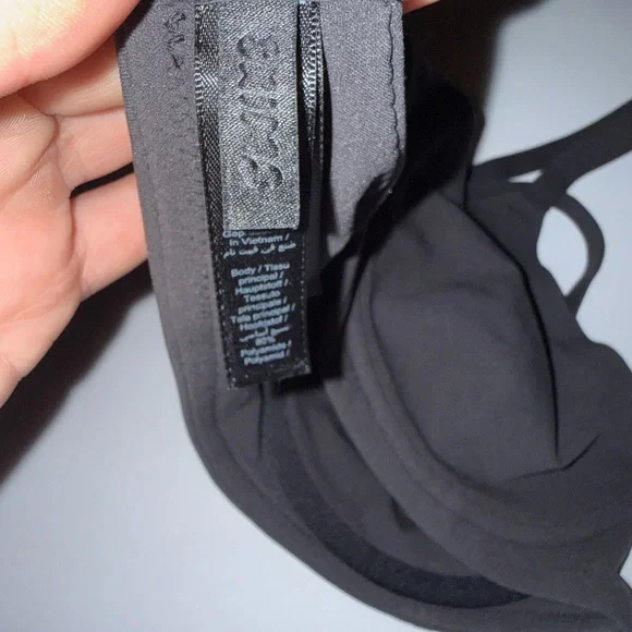 New! SKIMS Black Underwire Scoop Bra    Size- 34DD (E) - Picture 2 of 4